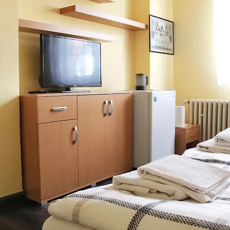 Mayotte * Mariánské Lázně