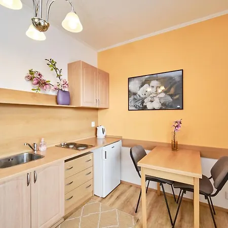 Mayotte * Marianske Lazne